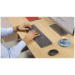 Logitech MK235 Wireless Keyboard and Mouse Combo – Kit Tastiera e Mouse Business Senza Fili con Tastierino Numerico, Layout Italiano - immagine 8