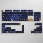 HYTE Hoshimachi Suisei Keycap e Desk Pad Bundle – Set Ufficiale VTuber, Keycap PBT Cherry + Desk Pad 900 × 400 mm, Early Bird - immagine 2