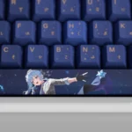 HYTE Hoshimachi Suisei Keycap e Desk Pad Bundle – Set Ufficiale VTuber, Keycap PBT Cherry + Desk Pad 900 × 400 mm, Early Bird - immagine 8