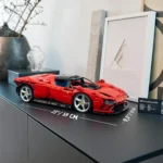 LEGO Technic Ferrari Daytona SP3 – Set da collezione Ultimate Car Concept, in Scala 1:8, Kit Modellismo - immagine 13